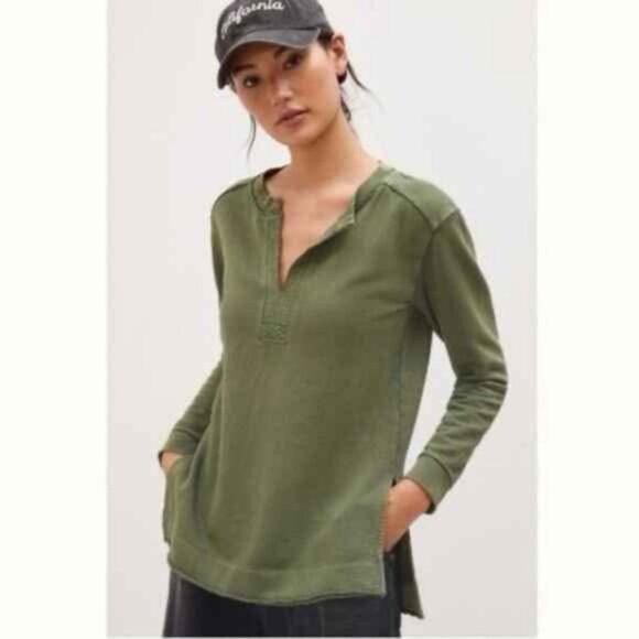 Anthropologie Tops - Anthropologie Pilcro Split Hem Tunic Women's Size XXS